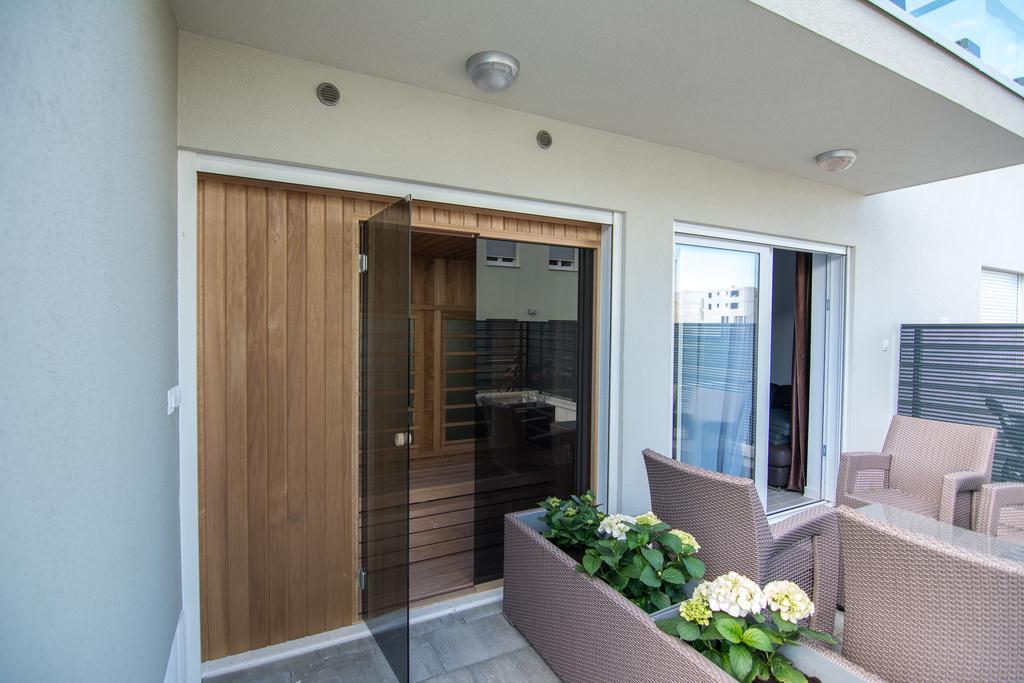 Guest House Petra Trogir Exterior photo